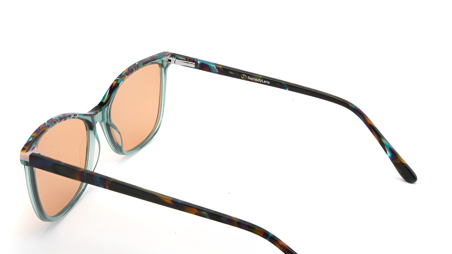 RemedyLens FL-41 'Ava'